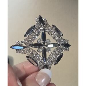 Maltese Cross Vintage Juliana-Style Brooch Dark Blue/Black Navettes Gorgeous